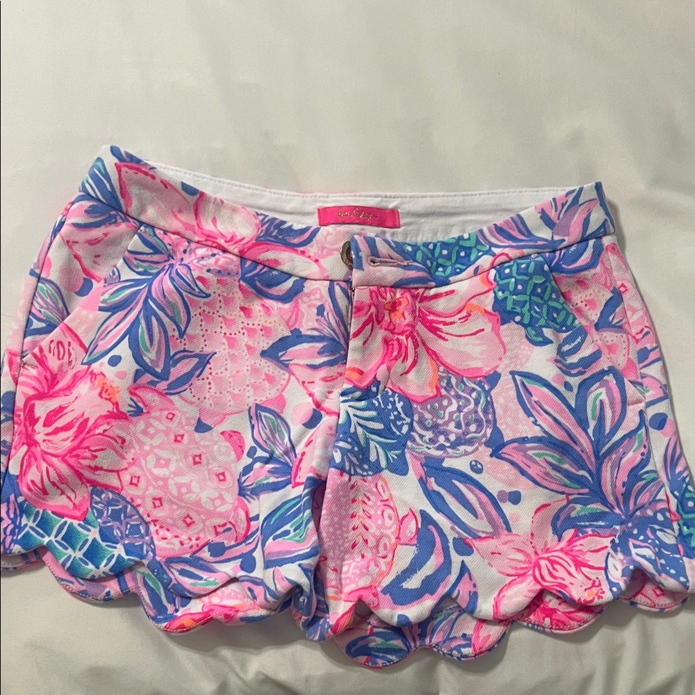 Lilly Pulitzer Colorful Floral Women's Shorts